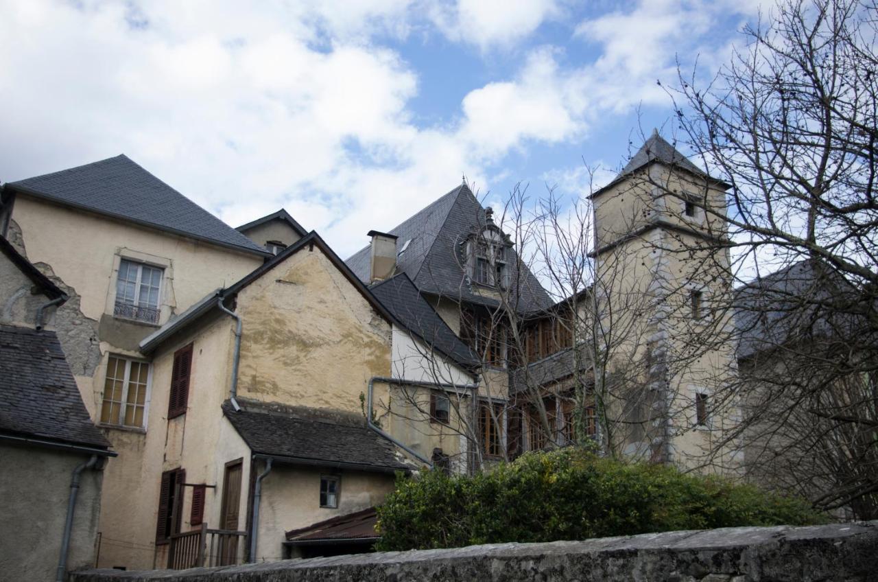 Gite Lorlavie Arudy Bagian luar foto